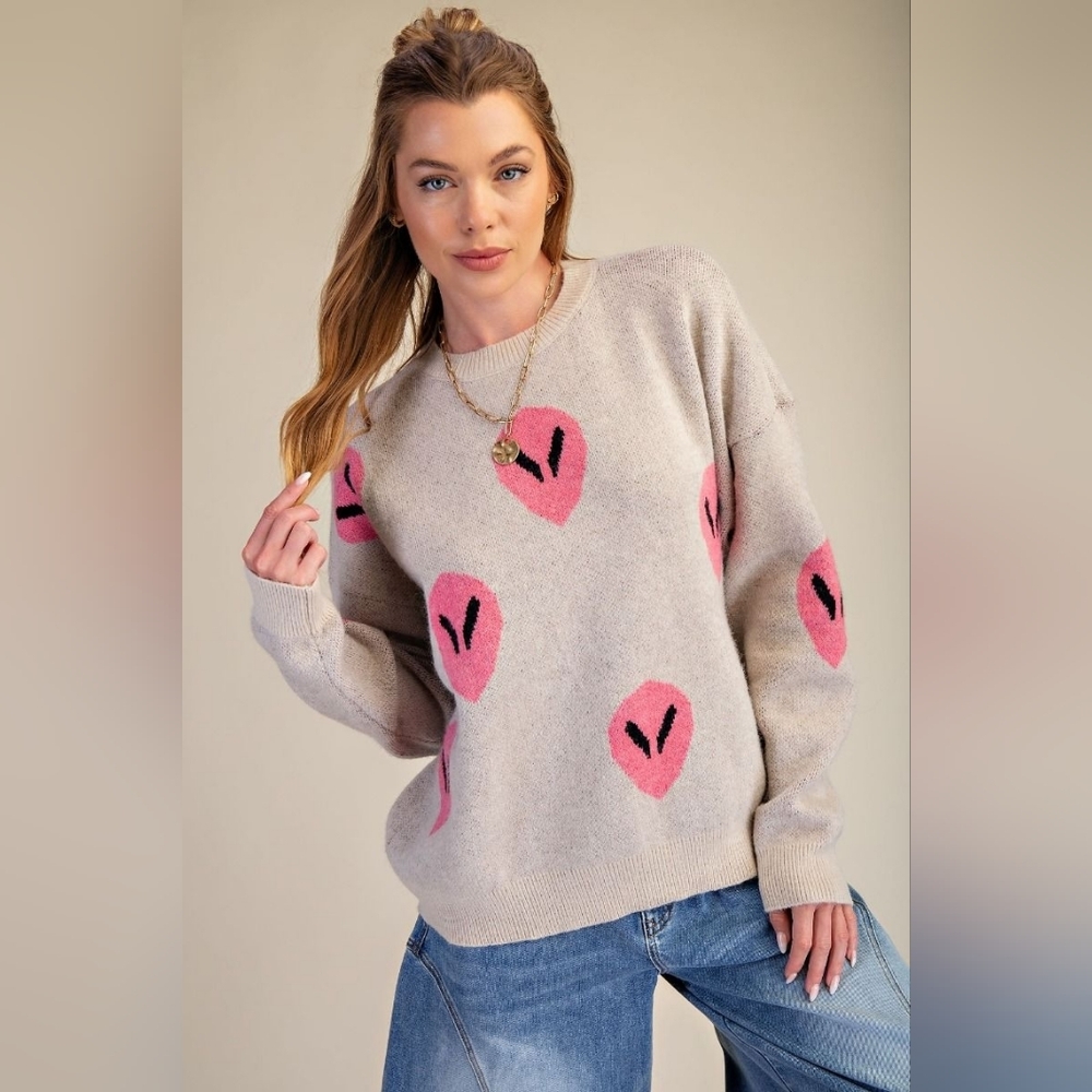 9-1118 *Boutique* Easel Whimsical Alien Print Sweater, Fun Statement piece